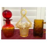 Z - ART GLASS DECANTER, BASKET & MUG (L148)