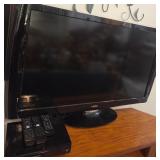 Z - VIZIO 54" TV, DVD PLAYER & REMOTES
