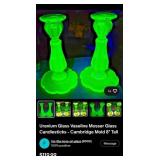 Z - PAIR OF VINTAGE URANIUM GLASS CANDLESTICKS
