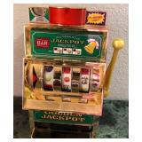 Z - GOLDEN JACKPOT SLOT MACHINE (A177)