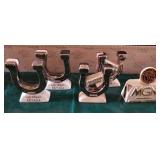 Z - FOUR HORSESHOE & MGM GRAND DECANTERS (A40)