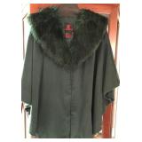 Z - ADRIENNE LANDAU PONCHO/CAPE SIZE XS/S (A154)