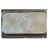 ONE OUNCE .999 FINE SILVER BAR (918 F)