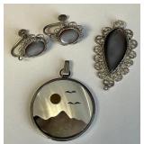 D - COSTUME JEWELRY EARRINGS & TWO PENDANTS (72)