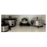 D - SLOW COOKERS, FONDUE POT, ELECTRIC SKILLET