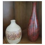 D - TWO PIECES DECORATIVE VASES (O12)