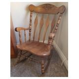 D - VINTAGE WOODEN ROCKING CHAIR (E1)