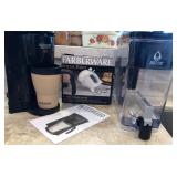 D - COFFEE MAKER, HAND MIXER, DISPENSER (K7)