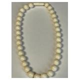 D - VINTAGE IVORY BEADED NECKLACE (J104)