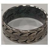 STERLING SILVER RING 3.6 GRS SIZE 6