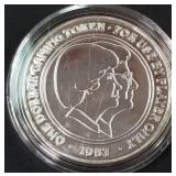 1oz .999 FINE SILVER COIN (879 Q)