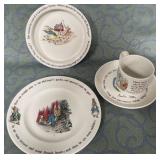 488 - WEDGWOOD BEATRIX POTTER DISHWARE SET (D122)