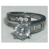 STERLING SILVER CZ RING 3.90GRS