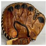ANTIQUE HANDMADE LEATHER BASEBALL CATCHERS MITT
