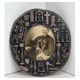 ANTIQUE MASONIC PICTURE FRAME W/ MASON PHOTO