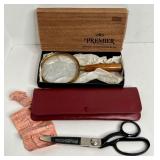 LARGE VTG DONEGAN OPTICAL MAGNIFYING GLASS NOS