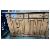 11 - VINTAGE SIDEBOARD (A75)