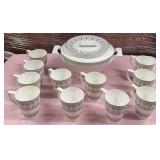 486 - VILLEROY & BOCH TUREEN & CUPS (Z64)