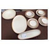 486 - QSQUARED DISHWARE (Z35)