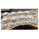 11 - BRENTWOOD FINE CHINA DISHWARE