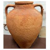 486 - RUSTIC STYLE URN 16'T (Z70)