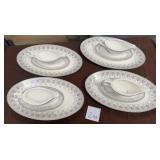 486 - VILLEROY & BOCH SAUCE BOATS & PLATTERS (Z45)