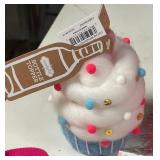 43 - CUPCAKE BOTTLE TOPPER PARTY DECOR