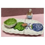 43 - DECORATIVE SERVING PLATTER WITH BOWL