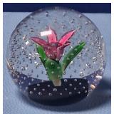11 - COLLECTIBLE ART GLASS PAPERWEIGHT (A125)