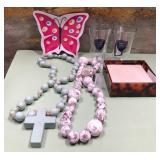 43 - DECORATIVE BEADS BUTTERFLY HOME ACCENTS