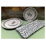43 - BLACK WHITE MODERN SERVING PLATES