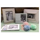 43 - ASSORTED DECORATIVE PHOTO FRAME SET