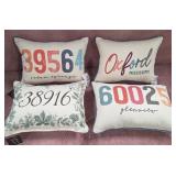 9 - LOT OF FOUR ACCENT PILLOWS (F97)