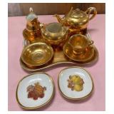 71 - VINTAGE TEA SET & TWO COLLECTIBLE PLATES