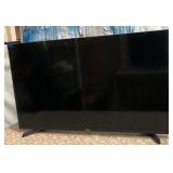 11 - SAMSUNG 52' TV (A96)