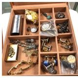 443 - JEWELRY BOX WITH CONTENTS (R50)