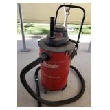 J - MILWAUKEE CONTRACTORS VACUUM (C77)