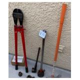 J - MIXED LOT OF HEAVY DUTY HAND TOOLS (Y12)