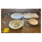 R - MIXED LOT OF BAKEWARE (K88)