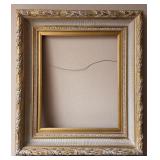 R - ART FRAME 31X36' (G12)