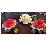 R - CAPODIMONNTE FLORAL FIGURINES (M46)