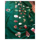 R - SEQUINS & BEADED CHRISTMAS DEOR (A22)
