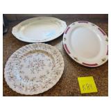 R - THREE COLLECTIBLE PLATES (K84)