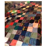 R - HAND CRAFTED QUILT (B26)