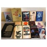 R - MIXED LOT OF BOOKS (P38)
