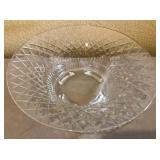 R - CUT GLASS CENTERPIECE/ FRUIT BOWL (P74)