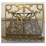R - BRASS BOOK STAND (P58)