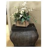 W - RATTAN DECORATIVE BOX, FAUX FLOWERS (M13)
