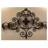 W - ONE PIECE WALL DECOR 23X34' (K42)