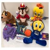 W - DISNEY & OTHER COLLECTIBLE TOYS (B151)